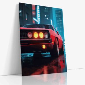 Americké auto v nočním městě s odlesky neonů a pouličního osvětlení vytvářející atmosférickou urbánní scénu plnou světelných efektů