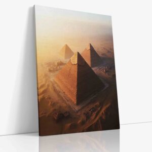 Pyramidy v Gíze při západu slunce, pouštní scenérie